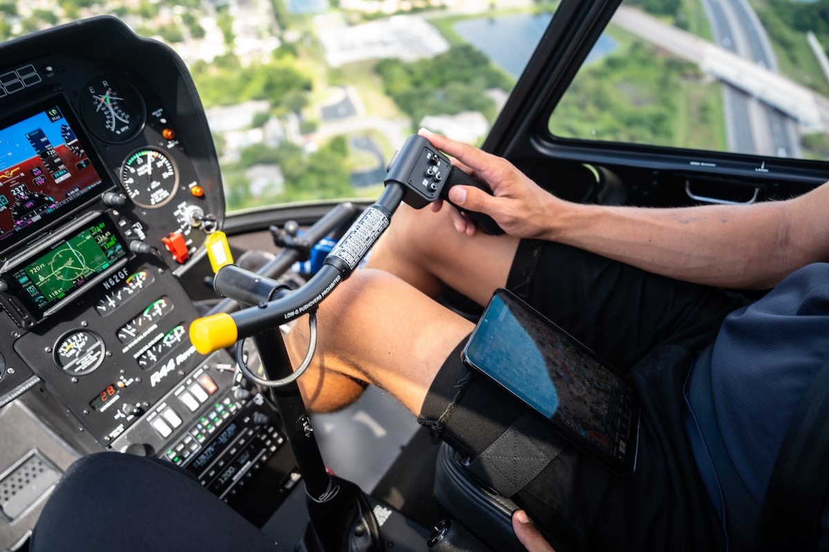 MaxFlight Helicopter cockpit